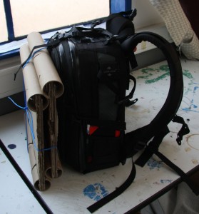 smow-chair-transportable-cardboard-furniture Two smow chairs ready for departure