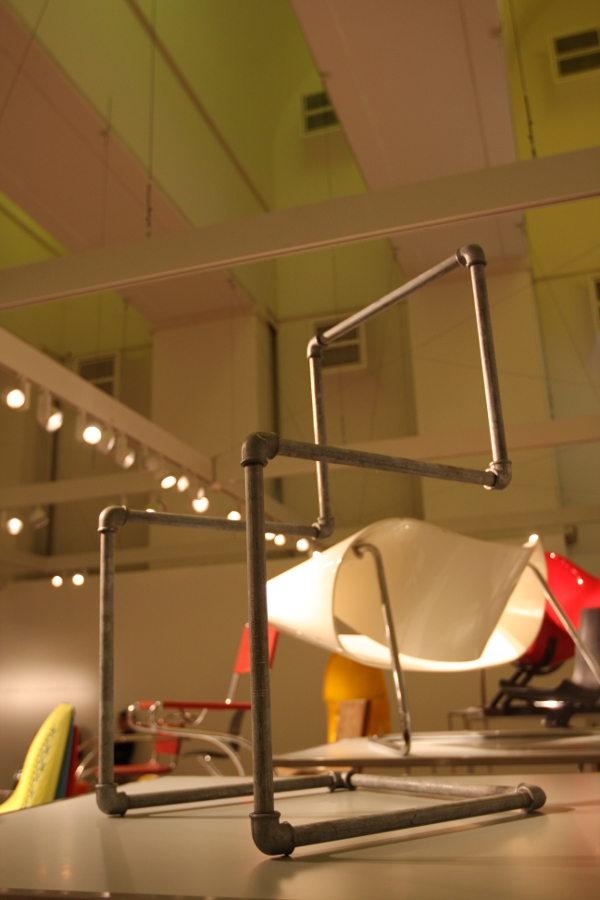 Bauhaus Archiv Berlin Stühle ohne Beine mart stam gas pipe chair Bauhaus Archiv Berlin Stühle ohne Beine mart stam gas pipe chair