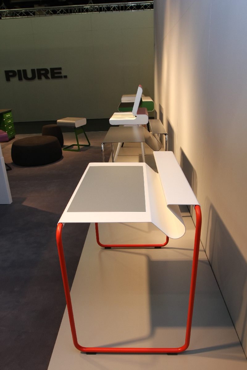 IMM Cologne 2013 PS 07 Bureau by Delphin Design for Müller Möbelfabrikation IMM Cologne 2013 PS 07 Bureau by Delphin Design for Müller Möbelfabrikation