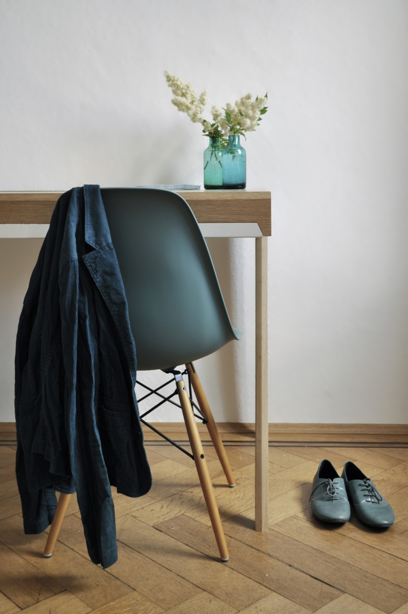 Albertine Baronius 2tables Albertine Baronius 2tables