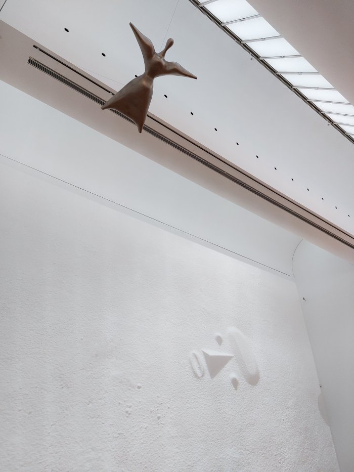 Miss Expanding Universe soars above Sculpture to be seen from Mars, by Isamu Noguchi, as seen at Isamu Noguchi, Museum Ludwig, Cologne