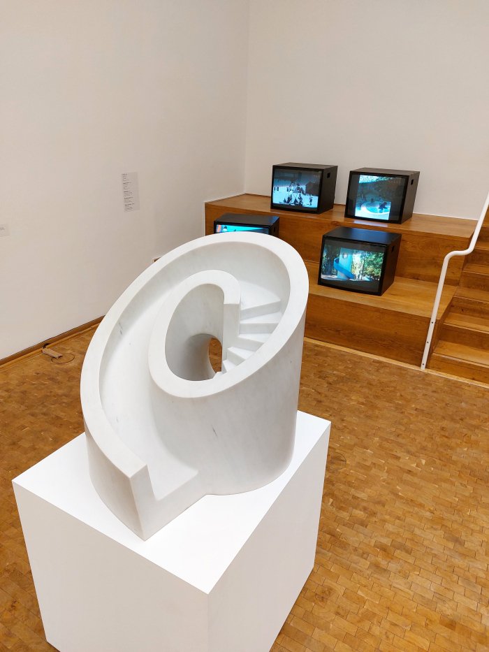 Slide Mantra by Isamu Noguchi, as seen at Isamu Noguchi, Museum Ludwig, Cologne