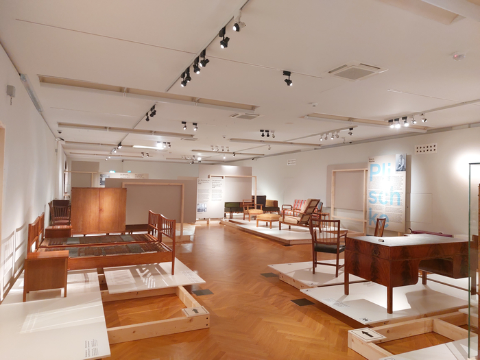 Josef Frank and the others. New furniture 1920–1940, Möbelmuseum Wien