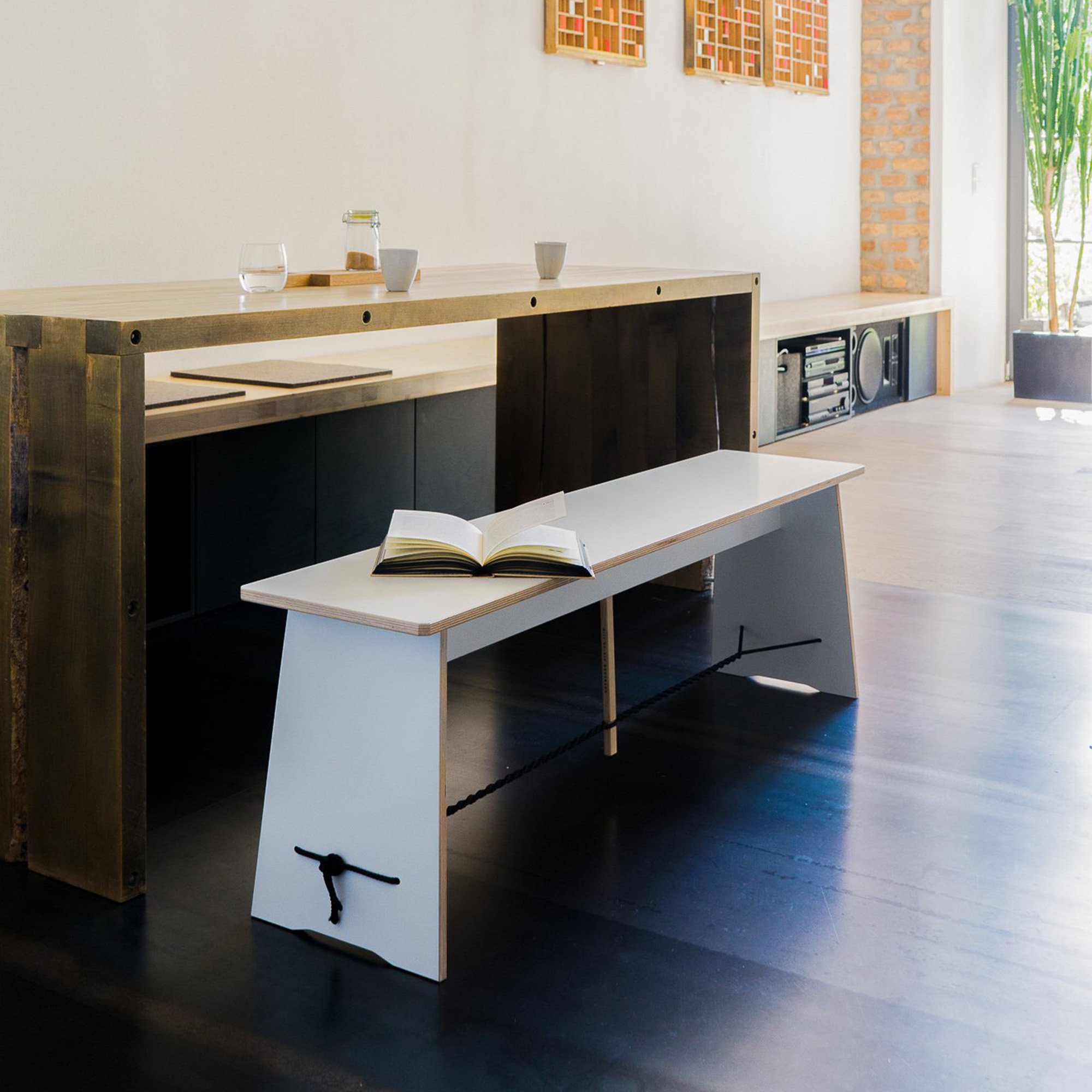 Max Long Bench by Moormann Langer Max Bench