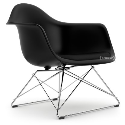 Eames Plastic Armchair LAR, Deep black, Seat upholstery nero, Chrome-plated