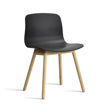 About A Chair AAC 12, Black 2.0, Lacquered oak