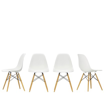 Eames Plastic Sidechair DSW Promotion Set of 4